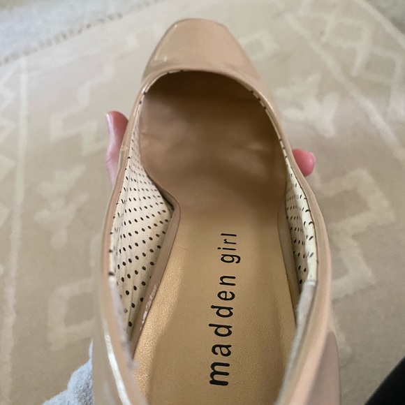 Madden Girl Heels - Picture 4 of 5